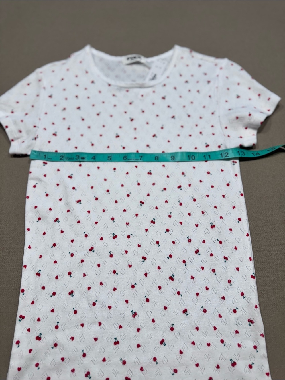 Victoria's Secret PINK Cherry Heart Top - Picture 4 of 4